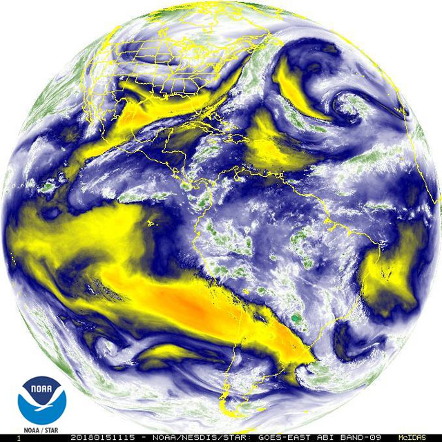 Imagem de satelite registrada pelo satelite GOES-16 no comprimento de onda de 6.9 micrometros. 