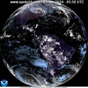 imagem de satlite da face ocidental, cobrindo as trs amricas